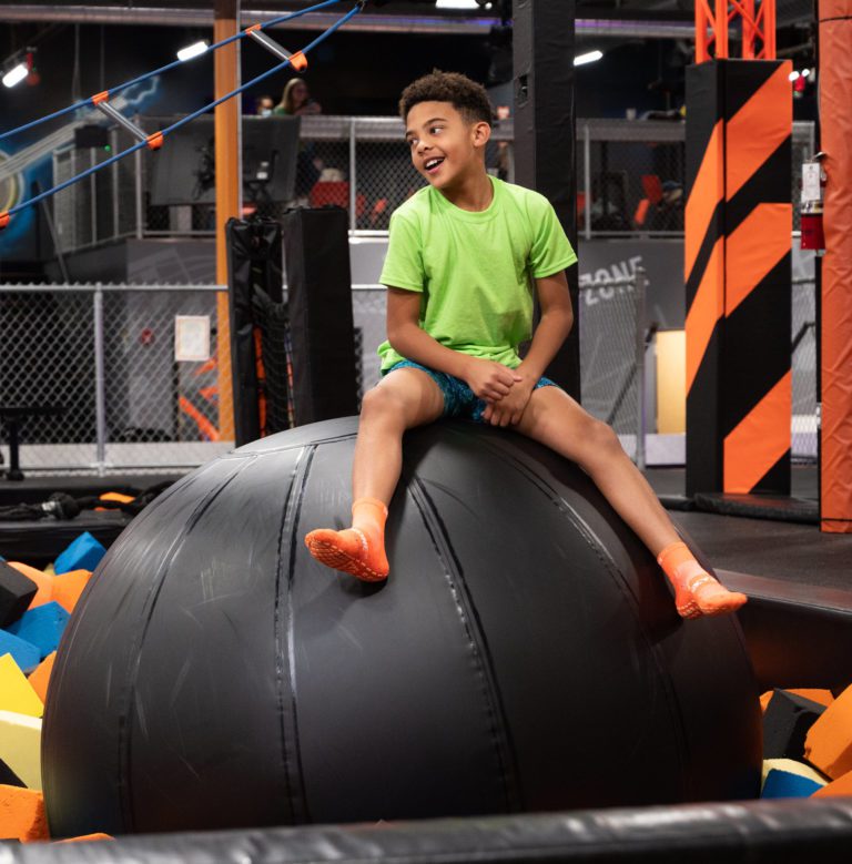 boulder balls at sky zone